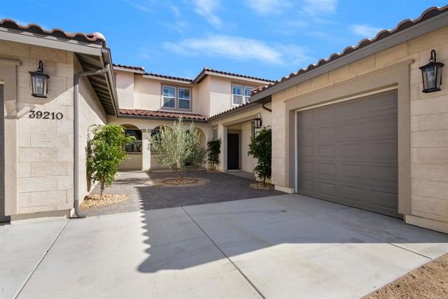 39210 Stallion Drive, Palmdale, CA 93551 — photo 38 of 72