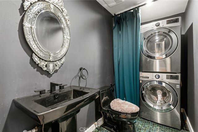 4425 Whitsett Avenue 210, Studio City, CA 91604 — photo 24 of 37