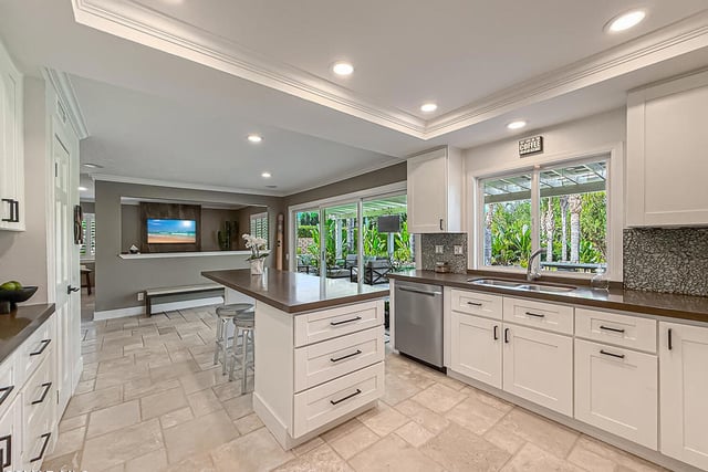 687 Stonebrook Street, Simi Valley, CA 93065 — photo 22 of 85