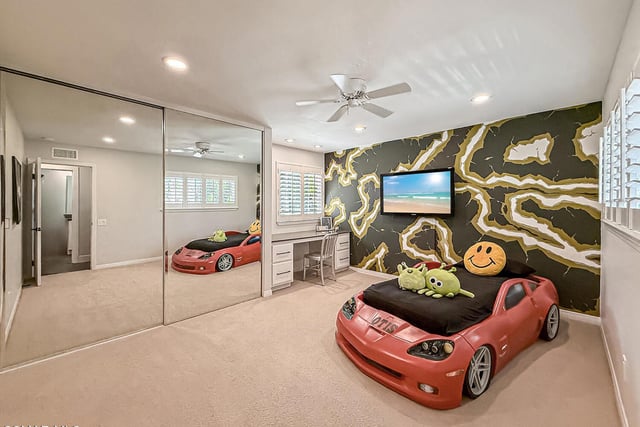 687 Stonebrook Street, Simi Valley, CA 93065 — photo 32 of 85
