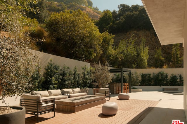 2630 Algodon Court, Los Angeles, CA 90046 — photo 17 of 36