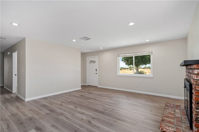 42701 40th Street W, Lancaster, CA 93536 — photo 6 of 36