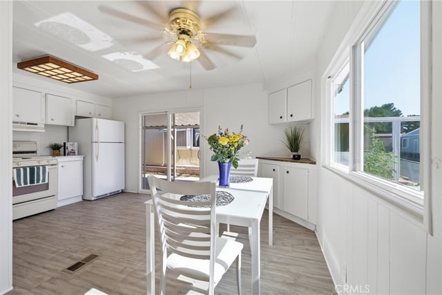 48303 20th St West 115, Lancaster, CA 93534 — photo 11 of 31