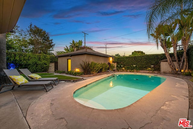 3416 W Clark Avenue, Burbank, CA 91505 — photo 34 of 35