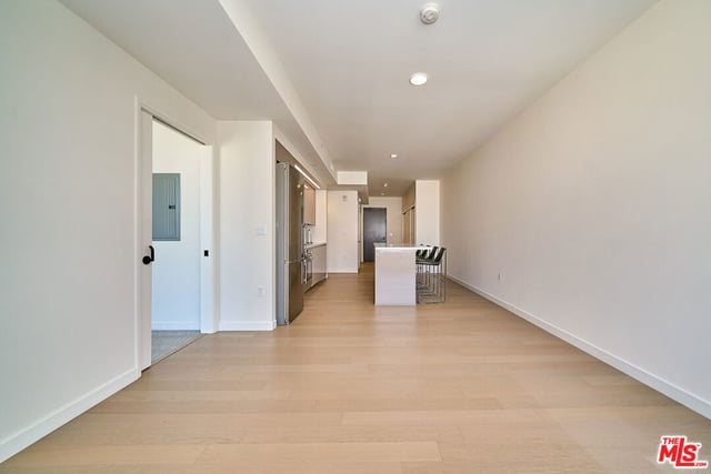 1050 S Grand Avenue 1008, Los Angeles, CA 90015 — photo 24 of 58