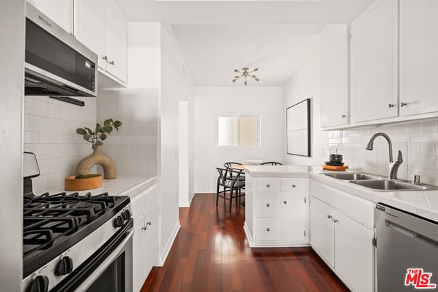 1127 9th Street 103, Santa Monica, CA 90403 — photo 11 of 31