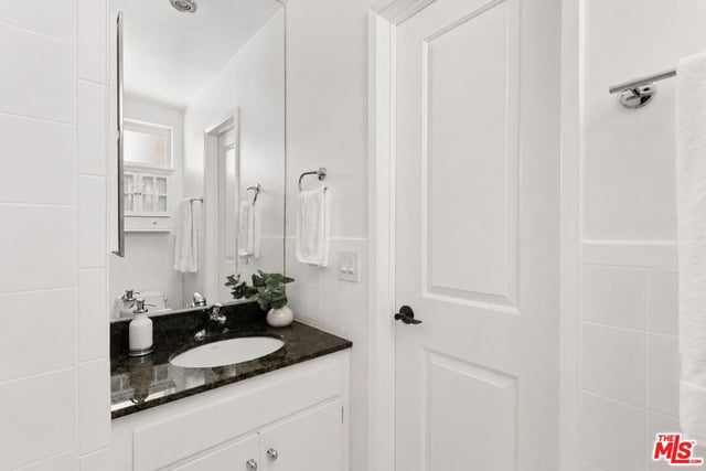 1127 9th Street 103, Santa Monica, CA 90403 — photo 26 of 31