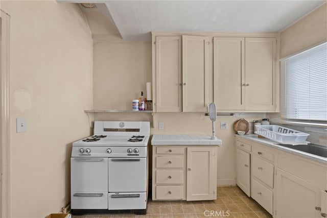 3562 Orange, Long Beach, CA 90807 — photo 14 of 30