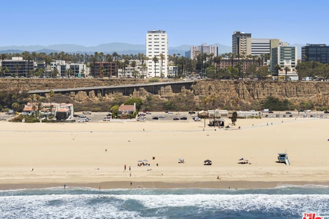 101 California Avenue 206, Santa Monica, CA 90403 — photo 20 of 28