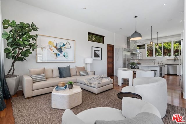 1535 Umeo Road, Pacific Palisades, CA 90272 — photo 9 of 36