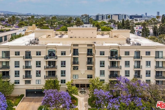 430 N Oakhurst Drive 202, Beverly Hills, CA 90210 — photo 35 of 37