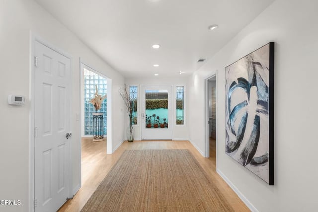 2150 Napoli Drive, Oxnard, CA 93035 — photo 9 of 68