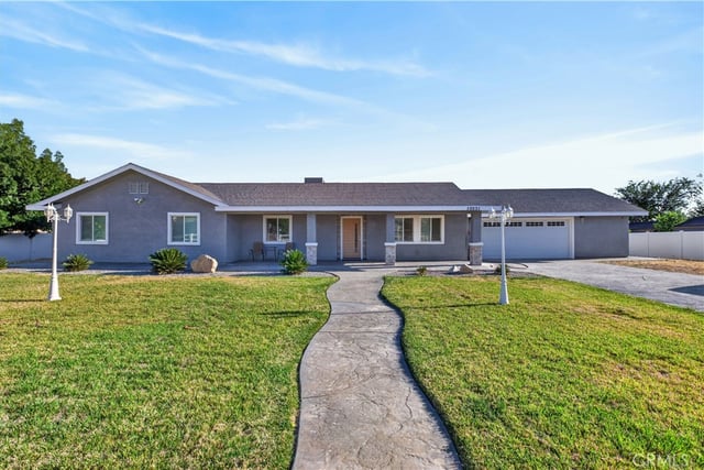 10031 E Avenue R10, Littlerock, CA 93543 — photo 16 of 52