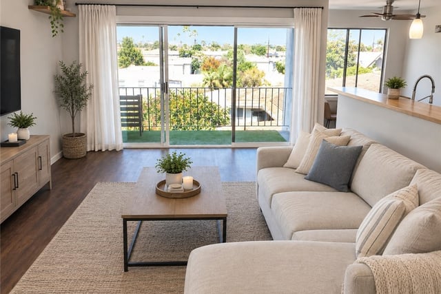 372 Carroll Park E 406, Long Beach, CA 90814 — photo 3 of 22