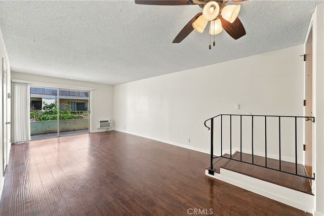 3565 Linden Avenue, Long Beach, CA 90807 — photo 11 of 33