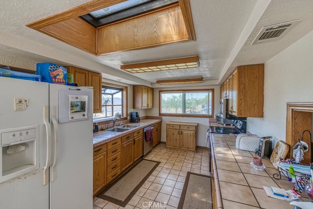 30668 3/4 Tick Canyon, Canyon Country, CA 91387 — photo 20 of 39