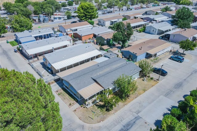 45465 E 25th Street 26, Lancaster, CA 93535 — photo 44 of 48