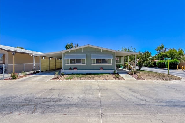45465 E 25th Street 26, Lancaster, CA 93535 — photo 5 of 48