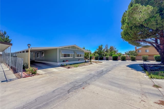 45465 E 25th Street 26, Lancaster, CA 93535 — photo 9 of 48
