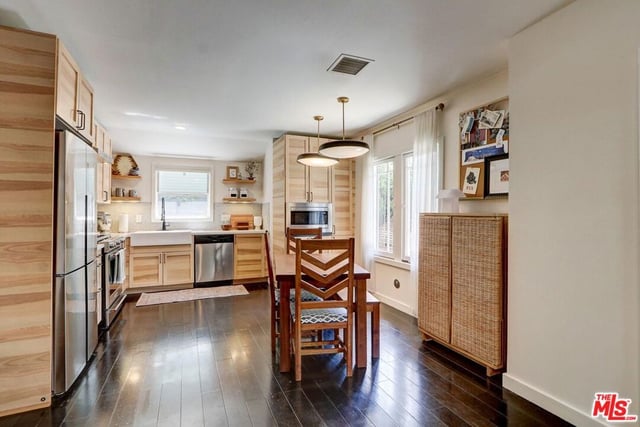 1398 N Serrano Avenue, Los Angeles, CA 90027 — photo 10 of 53