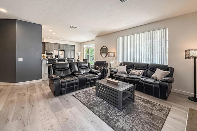 215 Southcrest Place, Simi Valley, CA 93065 — photo 12 of 72