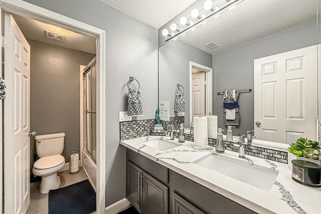 215 Southcrest Place, Simi Valley, CA 93065 — photo 46 of 72