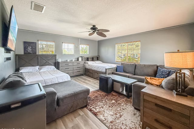 215 Southcrest Place, Simi Valley, CA 93065 — photo 52 of 72