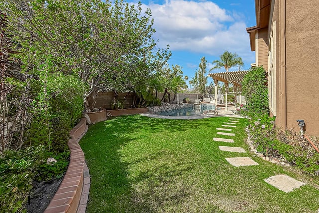 215 Southcrest Place, Simi Valley, CA 93065 — photo 56 of 72