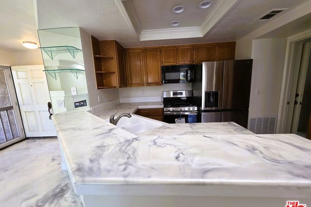 5976 Paseo Encantada, Camarillo, CA 93012 — photo 8 of 29