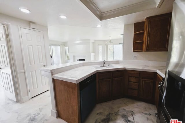 5976 Paseo Encantada, Camarillo, CA 93012 — photo 9 of 29