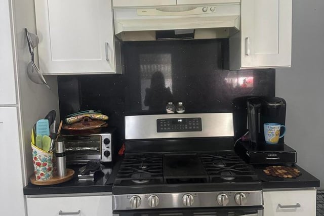 210 Harding Avenue, Oxnard, CA 93030 — photo 10 of 17