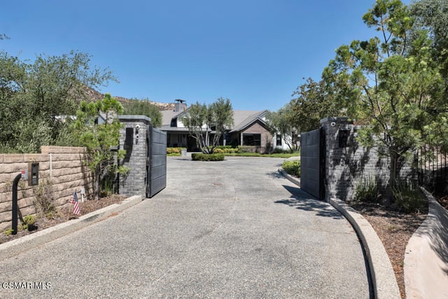 3129 Milestone Avenue, Simi Valley, CA 93065 — photo 84 of 93