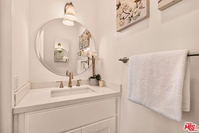 100 S Doheny Drive 402, Los Angeles, CA 90048 — photo 19 of 29