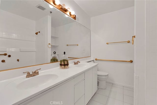 801 Pine Avenue 205, Long Beach, CA 90813 — photo 28 of 59