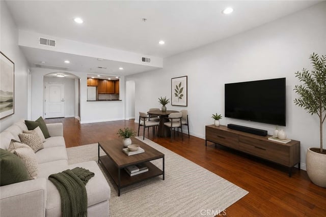 6800 Corbin Avenue 106, Reseda, CA 91335 — photo 12 of 20
