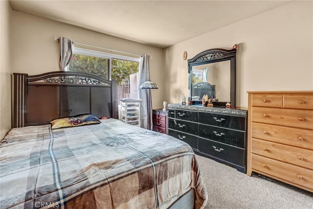 24389 La Glorita, Newhall, CA 91321 — photo 17 of 35