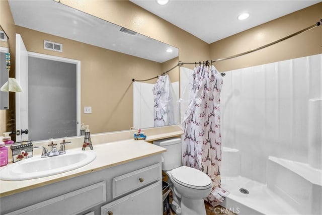24389 La Glorita, Newhall, CA 91321 — photo 21 of 35