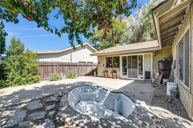 24389 La Glorita, Newhall, CA 91321 — photo 27 of 35
