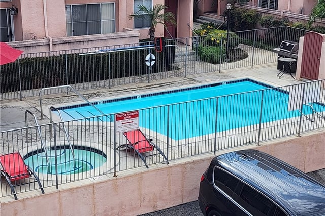 7320 Balboa Boulevard 205, Lake Balboa, CA 91406 — photo 14 of 14