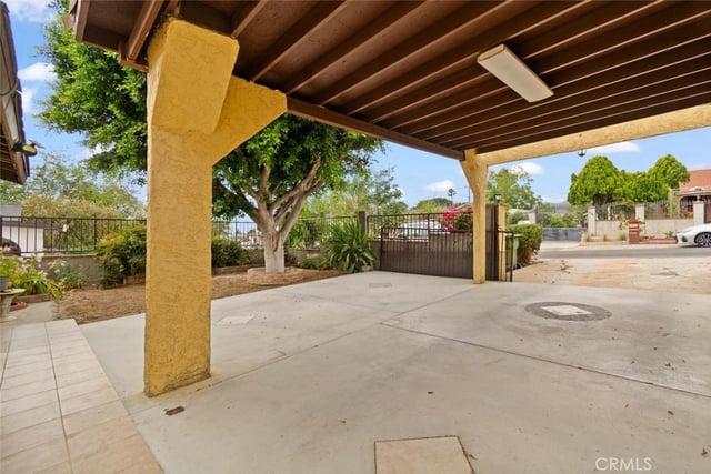 13260 Raven, Sylmar, CA 91342 — photo 3 of 38