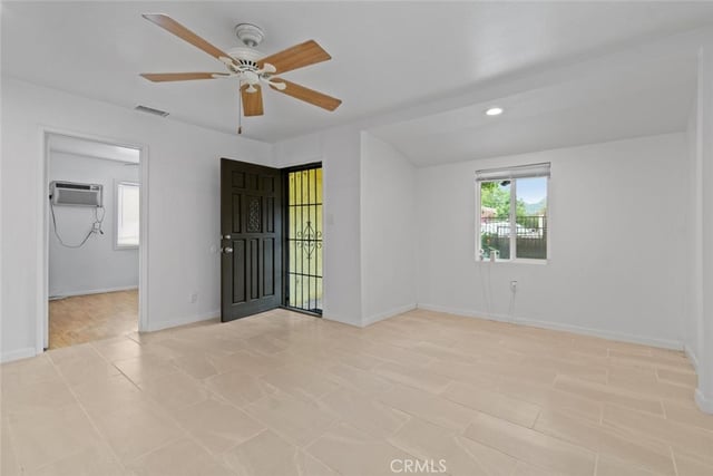 13260 Raven, Sylmar, CA 91342 — photo 5 of 38