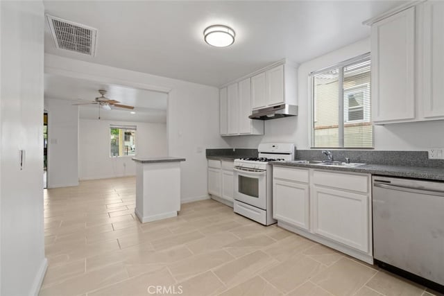 13260 Raven, Sylmar, CA 91342 — photo 9 of 38
