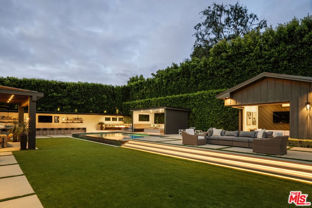 15321 Kingswood Lane, Sherman Oaks, CA 91403 — photo 47 of 50