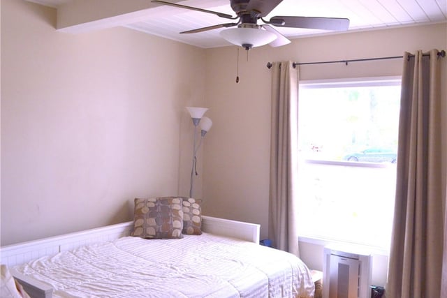 13827 Calvert Street, Valley Glen, CA 91401 — photo 19 of 46