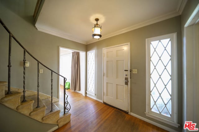 713 N Doheny Drive, Beverly Hills, CA 90210 — photo 14 of 68