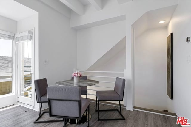 245 Hollister Avenue 1, Santa Monica, CA 90405 — photo 10 of 42