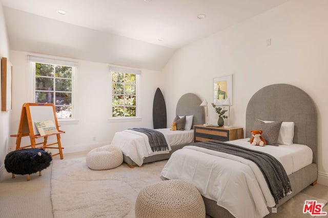 12801 Chalon Road, Los Angeles, CA 90049 — photo 28 of 39