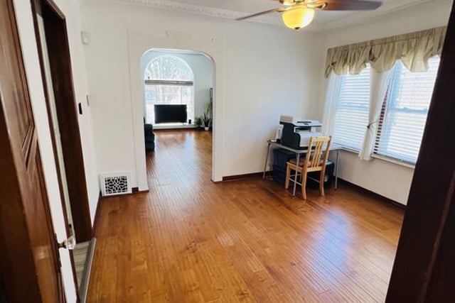 1271 W 81st Street, Los Angeles, CA 90044 — photo 4 of 11
