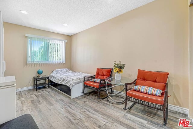 21333 Lassen Street 8B, Los Angeles, CA 91311 — photo 10 of 16
