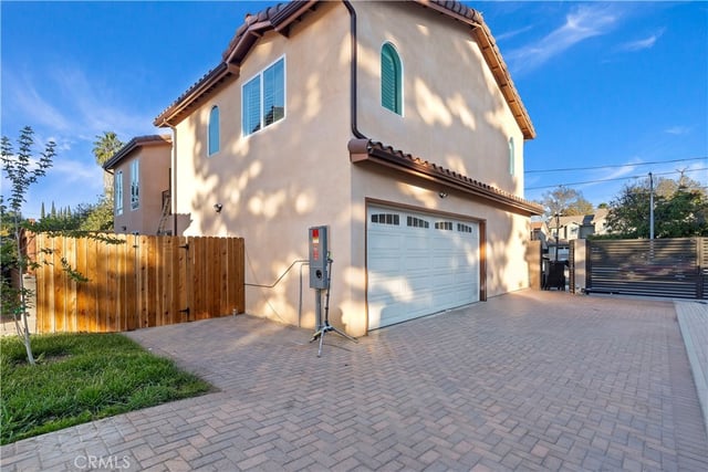 7329 Kelvin, Winnetka, CA 91306 — photo 9 of 34